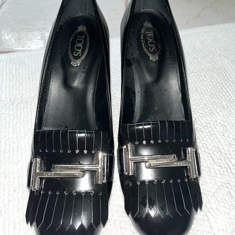 NEW- Todd kiltie high heel loafer